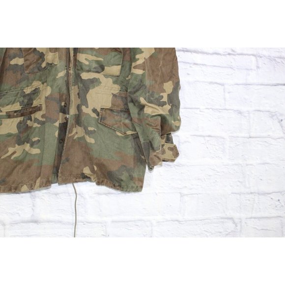 US Army Men's Camouflage Cotton Full Zip Cold Weather Field Coat Jacket Size M - Picture 4 of 8